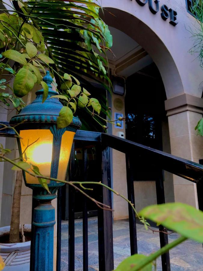 Capernaum Hotels Kyambogo  Kültér fotó