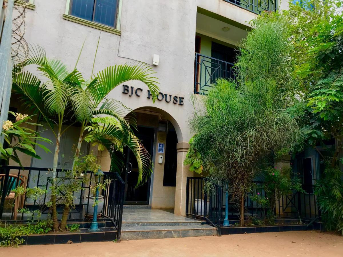 Capernaum Hotels Kyambogo  Kültér fotó