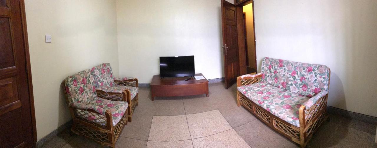 Capernaum Hotels Kyambogo  Kültér fotó